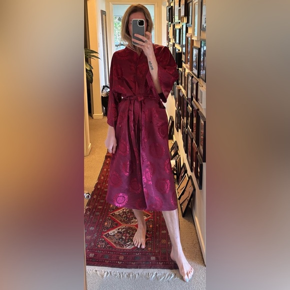 Vintage Authentic Silk Burgundy Maroon Wine Red Kimono Robe Duster Jacket - Picture 12 of 13